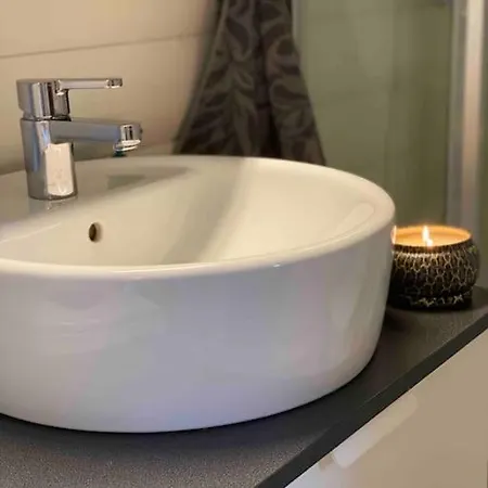 Camp Oinas Feriehus *